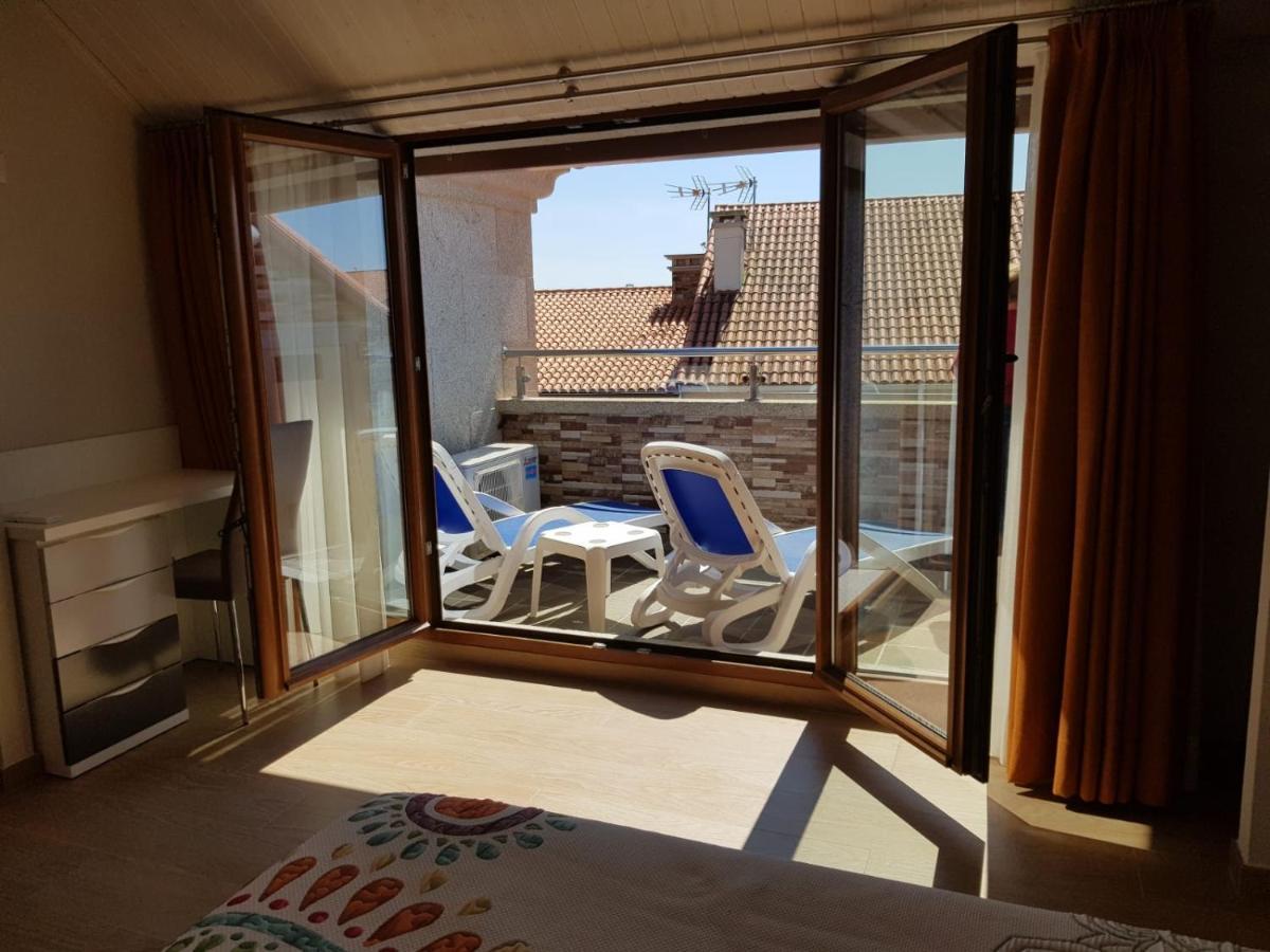 Apartamentos Playa Compostela Vilagarcia de Arousa Bagian luar foto